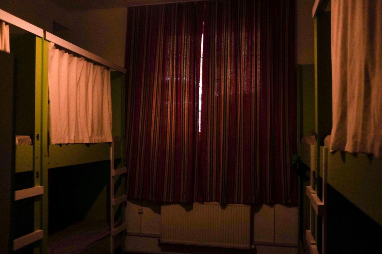 Brobro Hostel Tbilisi Exterior foto